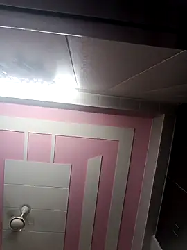 Tanya-905 online show from April 1, 2026, 5:32 pm