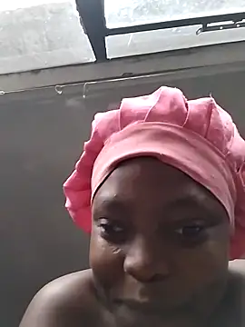 Snapshot of SexyValentinaXX chatting on October 18, 2025, 4:36 am SexyValentinaXX online show from October 18, 2025, 4:36 am