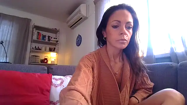 Snapshot of LoveAndRopes chatting on February 20, 2026, 7:43 am LoveAndRopes online show from February 20, 2026, 7:43 am