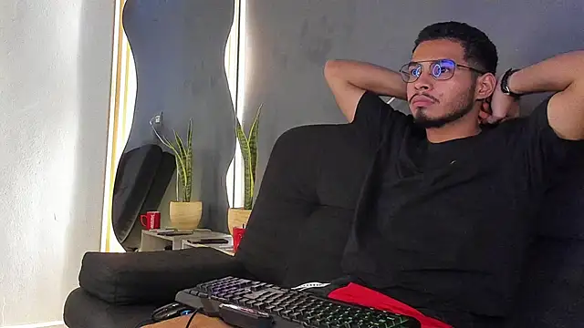 Jaybrown  1 online show from October 31, 2025, 2:35 pm