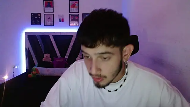 Snapshot of Sebasxxl12 chatting on December 18, 2025, 5:56 am Sebasxxl12 online show from December 18, 2025, 5:56 am