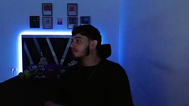 Snapshot of Sebasxxl12 chatting on October 17, 2025, 1:13 pm Sebasxxl12 online show from October 17, 2025, 1:13 pm