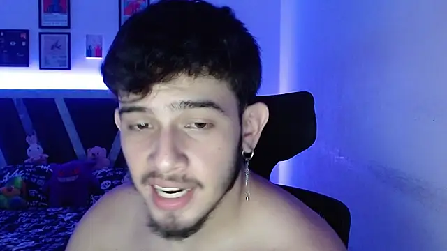 Snapshot of Sebasxxl12 chatting on October 1, 2025, 7:07 pm Sebasxxl12 online show from October 1, 2025, 7:07 pm