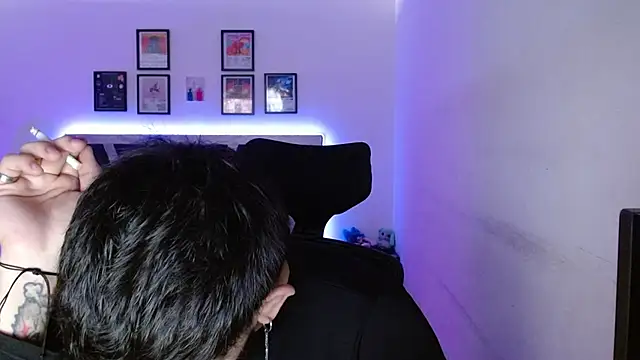 Snapshot of Sebasxxl12 chatting on October 18, 2025, 1:35 pm Sebasxxl12 online show from October 18, 2025, 1:35 pm