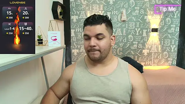 Snapshot of Adonis_Walker chatting on October 22, 2025, 7:02 pm Adonis Walker online show from October 22, 2025, 7:02 pm