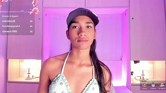 AnahiCollins online show from March 22, 2026, 11:34 am