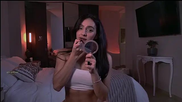 Snapshot of Milana_De chatting on October 26, 2025, 10:21 pm Milana De online show from October 26, 2025, 10:21 pm