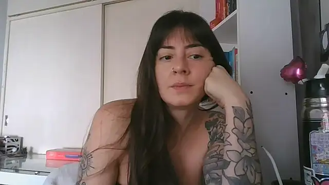 Snapshot of dandanbarr chatting on June 24, 2026, 2:04 pm dandanbarr online show from June 24, 2026, 2:04 pm