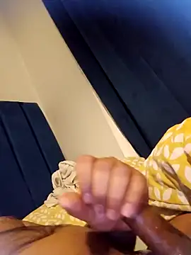 Snapshot of Hotboy-534 chatting on October 31, 2025, 12:51 am Hotboy-534 online show from October 31, 2025, 12:51 am