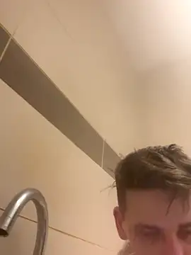 Snapshot of UnitedMap1 chatting on December 20, 2025, 8:55 pm UnitedMap1 online show from December 20, 2025, 8:55 pm