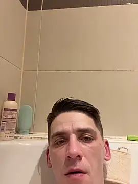 Snapshot of UnitedMap1 chatting on December 19, 2025, 12:47 am UnitedMap1 online show from December 19, 2025, 12:47 am