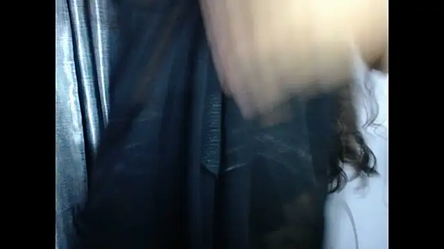 Snapshot of sexy_yuvi chatting on October 9, 2025, 4:57 am sexy yuvi online show from October 9, 2025, 4:57 am