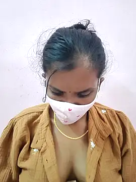 Snapshot of Tamil_Monika chatting on February 4, 2026, 7:03 am Tamil Monika online show from February 4, 2026, 7:03 am