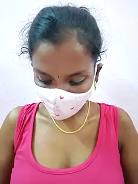 Snapshot of Tamil_Monika chatting on March 4, 2026, 8:33 am Tamil Monika online show from March 4, 2026, 8:33 am