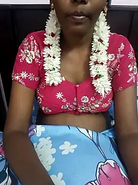 Snapshot of Tamil_Monika chatting on April 7, 2026, 7:43 am Tamil Monika online show from April 7, 2026, 7:43 am