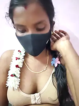 Snapshot of Tamil_Monika chatting on March 19, 2026, 8:31 pm Tamil Monika online show from March 19, 2026, 8:31 pm