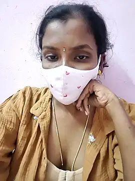 Snapshot of Tamil_Monika chatting on January 13, 2026, 5:39 pm Tamil Monika online show from January 13, 2026, 5:39 pm