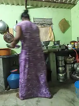 Tamilselviroja- online show from July 7, 2026, 2:31 pm