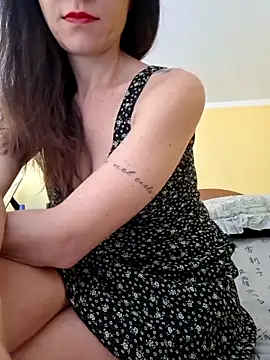 Snapshot of SonoSoloTua chatting on November 12, 2025, 9:02 am SonoSoloTua online show from November 12, 2025, 9:02 am