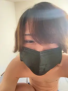 miminonorun online show from September 29, 2025, 11:49 am