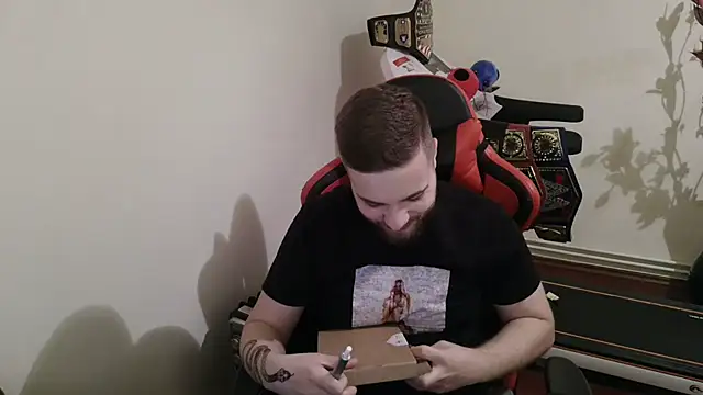 KingAdonisss online show from October 23, 2025, 12:04 pm