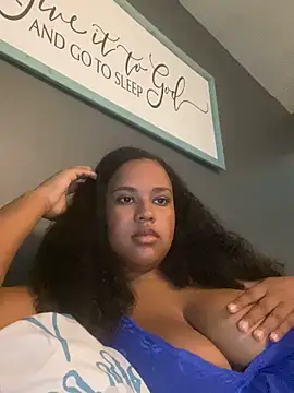 Snapshot of nicolette356 chatting on October 15, 2025, 6:05 pm nicolette356 online show from October 15, 2025, 6:05 pm