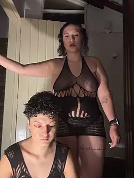 Snapshot of MysterySexx chatting on April 17, 2026, 8:33 pm MysterySexx online show from April 17, 2026, 8:33 pm