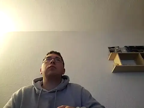 Snapshot of stivi2526 chatting on November 25, 2025, 10:43 pm stivi2526 online show from November 25, 2025, 10:43 pm