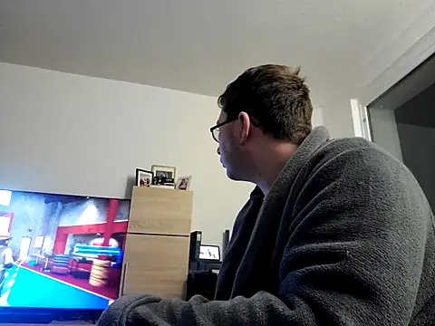 Snapshot of stivi2526 chatting on November 19, 2025, 10:43 pm stivi2526 online show from November 19, 2025, 10:43 pm