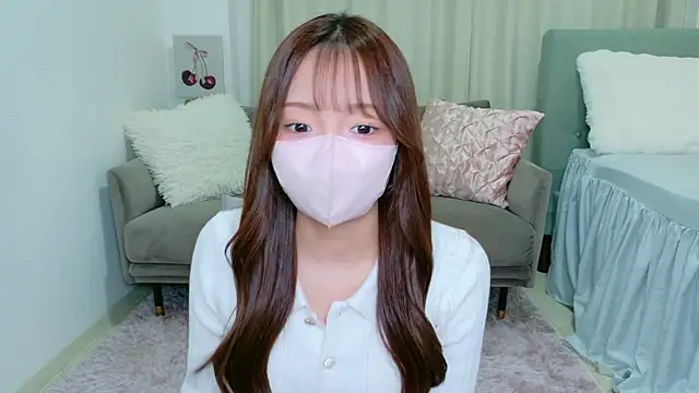 Snapshot of Seira__nn chatting on November 15, 2025, 1:15 pm Seira nn online show from November 15, 2025, 1:15 pm