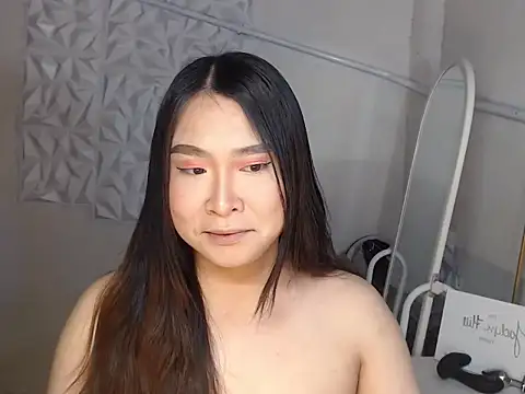 Snapshot of Horny_Alexa chatting on July 7, 2026, 10:13 pm Horny Alexa online show from July 7, 2026, 10:13 pm