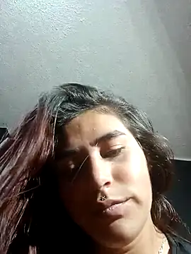 Zayra Velisse1 online show from March 3, 2026, 12:39 am