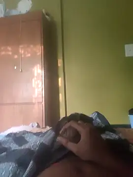 Snapshot of Hhhggghrrr3219 chatting on February 20, 2026, 1:35 am Hhhggghrrr3219 online show from February 20, 2026, 1:35 am