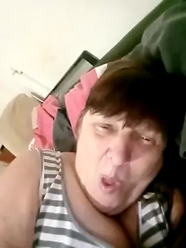 Apeesynka55211 online show from November 23, 2025, 5:23 pm