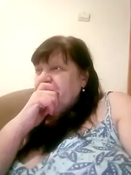 Snapshot of Apeesynka55211 chatting on April 4, 2026, 4:24 pm Apeesynka55211 online show from April 4, 2026, 4:24 pm