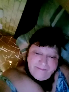 Snapshot of Apeesynka55211 chatting on March 22, 2026, 5:21 am Apeesynka55211 online show from March 22, 2026, 5:21 am