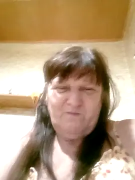 Apeesynka55211 online show from November 25, 2025, 8:53 pm