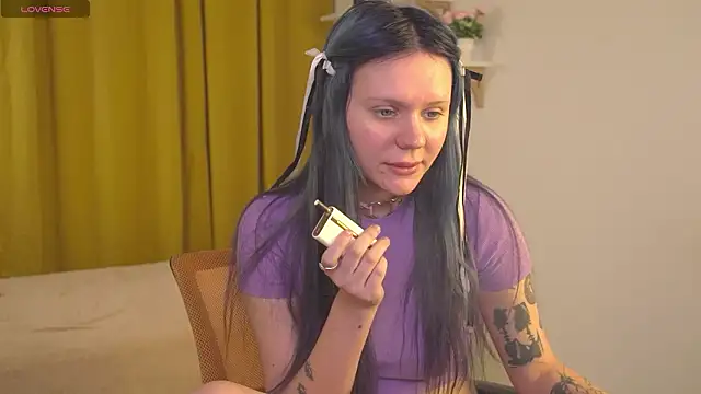 kitten murray  online show from February 20, 2026, 1:46 pm