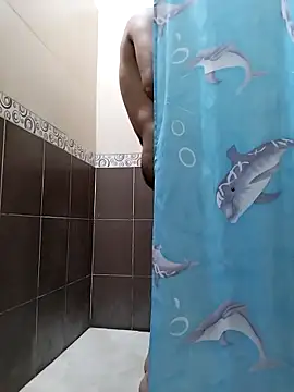 Snapshot of Valen_Squirt04 chatting on December 17, 2025, 7:19 pm Valen Squirt04 online show from December 17, 2025, 7:19 pm