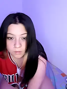 Honey Alix online show from September 29, 2025, 6:31 am