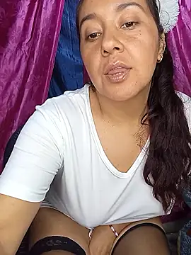 Snapshot of linda_swett chatting on January 10, 2026, 11:44 pm linda swett online show from January 10, 2026, 11:44 pm