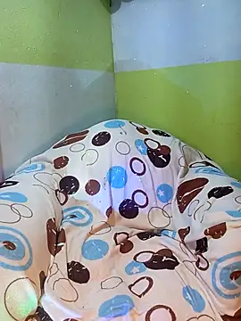 Snapshot of linda_swett chatting on November 23, 2025, 11:20 am linda swett online show from November 23, 2025, 11:20 am