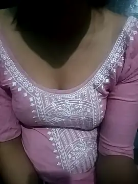 Snapshot of Pihu-56 chatting on October 26, 2025, 5:02 pm Pihu-56 online show from October 26, 2025, 5:02 pm