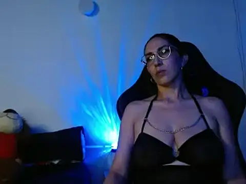 Angel blackhot online show from December 18, 2025, 5:56 am