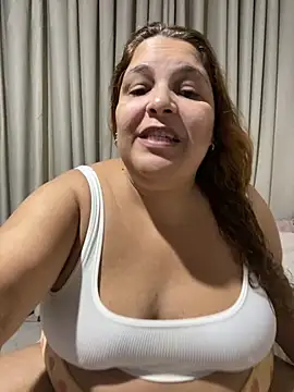 Snapshot of Livpoppe chatting on April 10, 2026, 11:34 pm Livpoppe online show from April 10, 2026, 11:34 pm