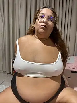 Snapshot of Livpoppe chatting on March 21, 2026, 2:35 am Livpoppe online show from March 21, 2026, 2:35 am