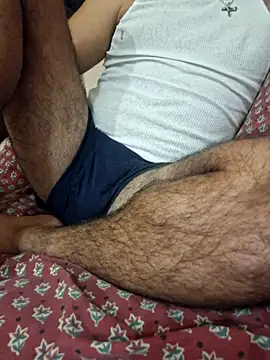 Snapshot of rojo_guerrero chatting on June 7, 2026, 7:46 am rojo guerrero online show from June 7, 2026, 7:46 am