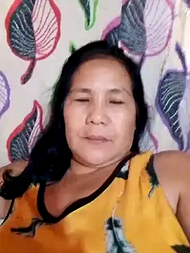 Snapshot of milagrose_rose chatting on October 10, 2025, 6:14 am milagrose rose online show from October 10, 2025, 6:14 am