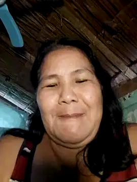 Snapshot of milagrose_rose chatting on October 13, 2025, 9:59 pm milagrose rose online show from October 13, 2025, 9:59 pm