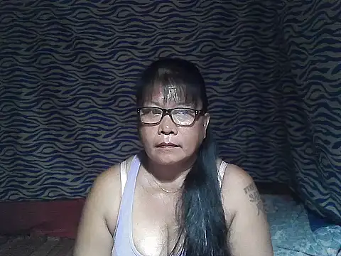 joy cute online show from November 14, 2025, 11:30 pm